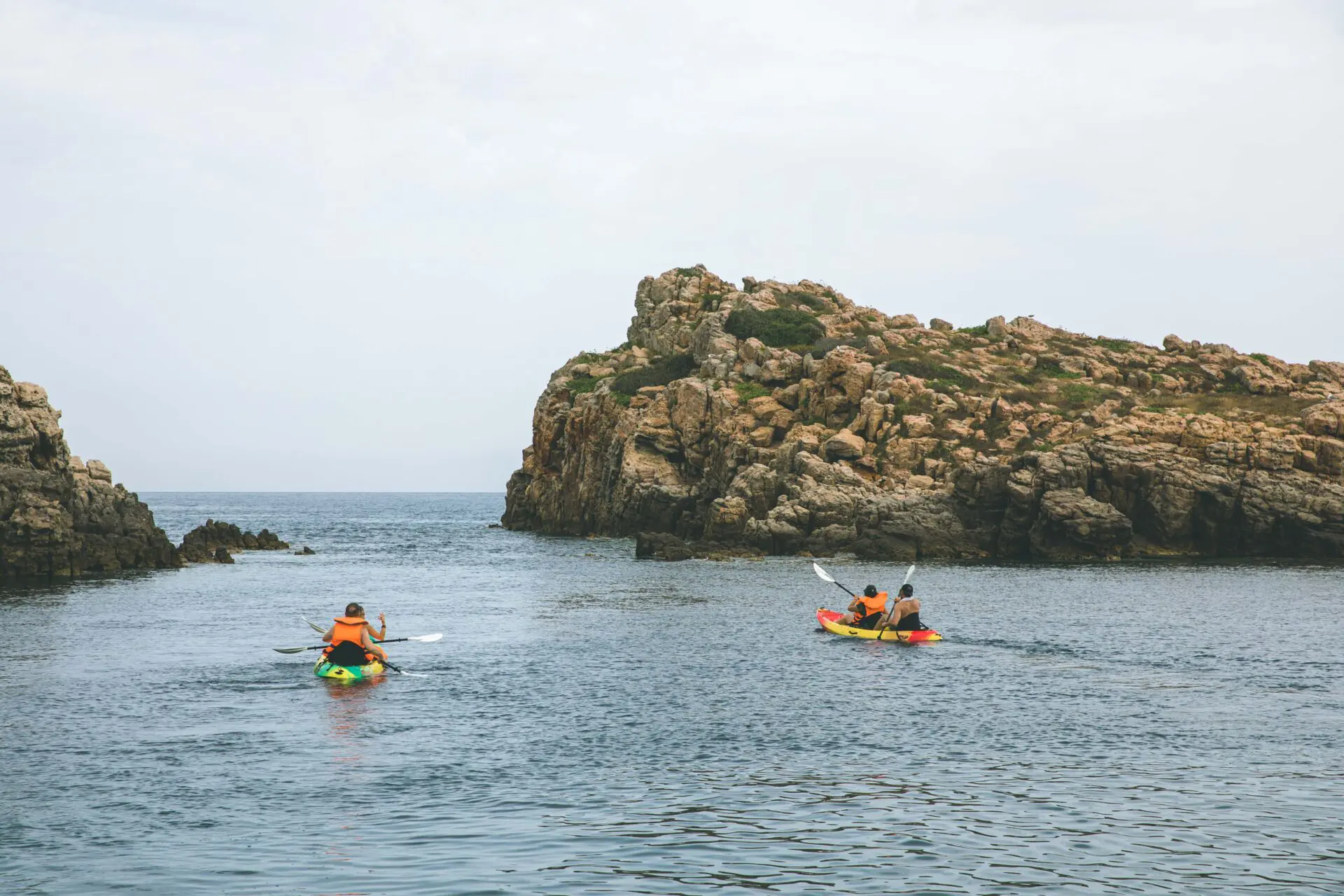 Excursion en Kayak sur les  côtes d’El Haouaria